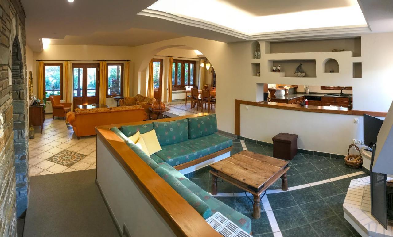 Mountain Breeze Sanctuary Holiday home